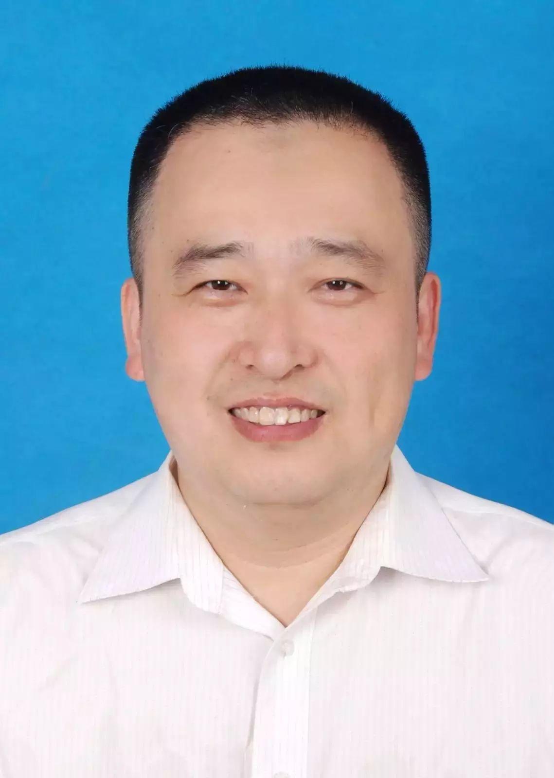 chess-1522469365.jpeg 好书推荐 | 《国际象棋校本课程》新鲜面试!