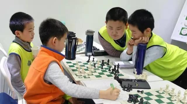 下国际象棋时，孩子的记忆力是如何被训练的？ 儿童教育 第2张