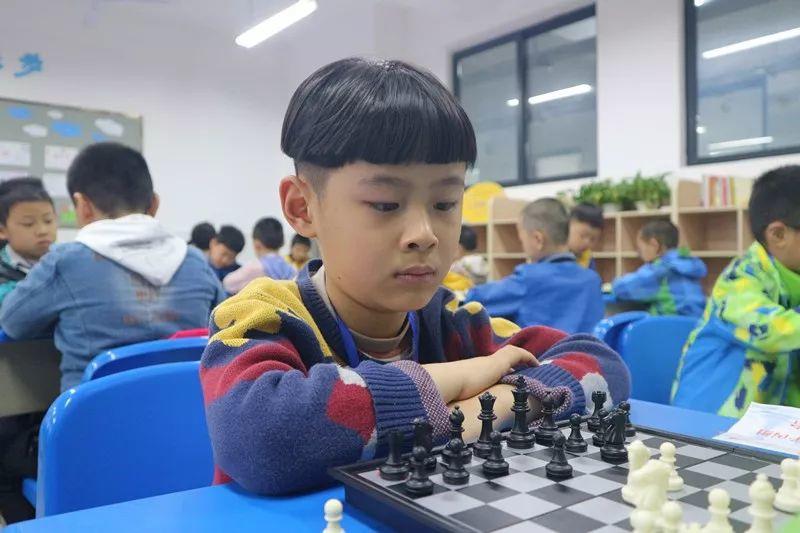 家有孩子要学棋，爸妈首先练心功 | 国象教育 +