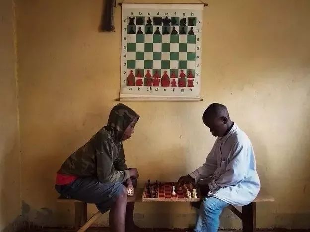 学习国际象棋的渐进阶梯应该是这样！