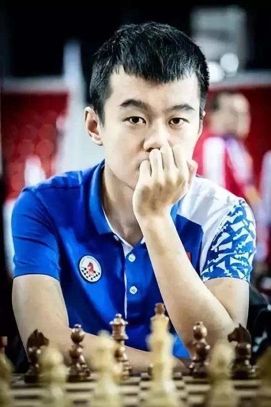 走近巅峰 专访丁立人-hellochess.cn 国际象棋充电站