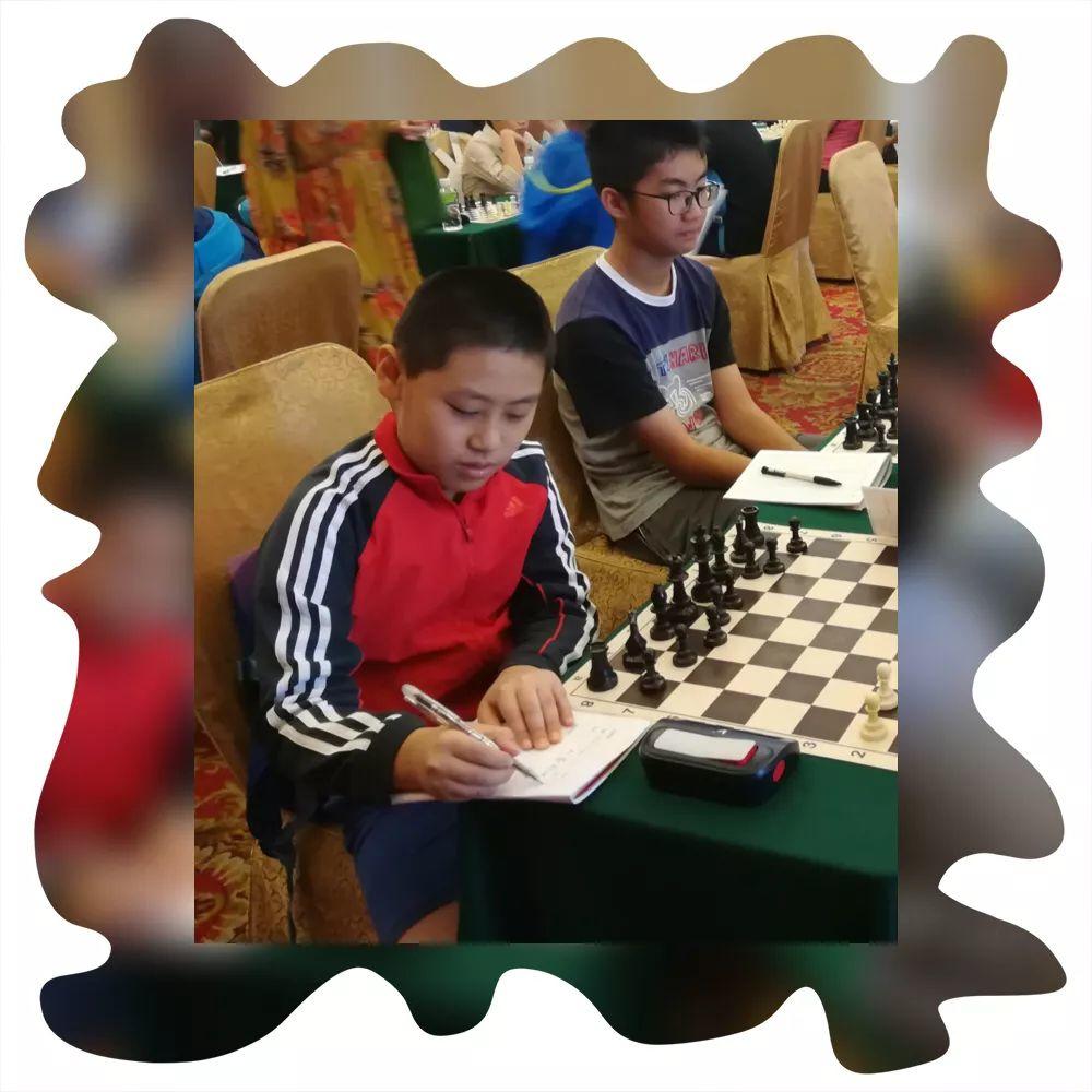 国际象棋9-1547261039.jpeg 棋童家长的李杯赛记:我的李杯情缘